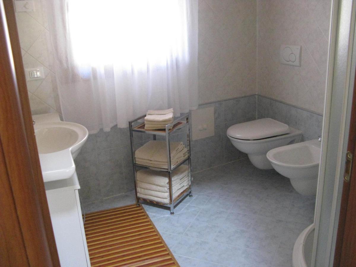 לינה וארוחת בוקר Pove del Grappa Wind'S House חדר תמונה